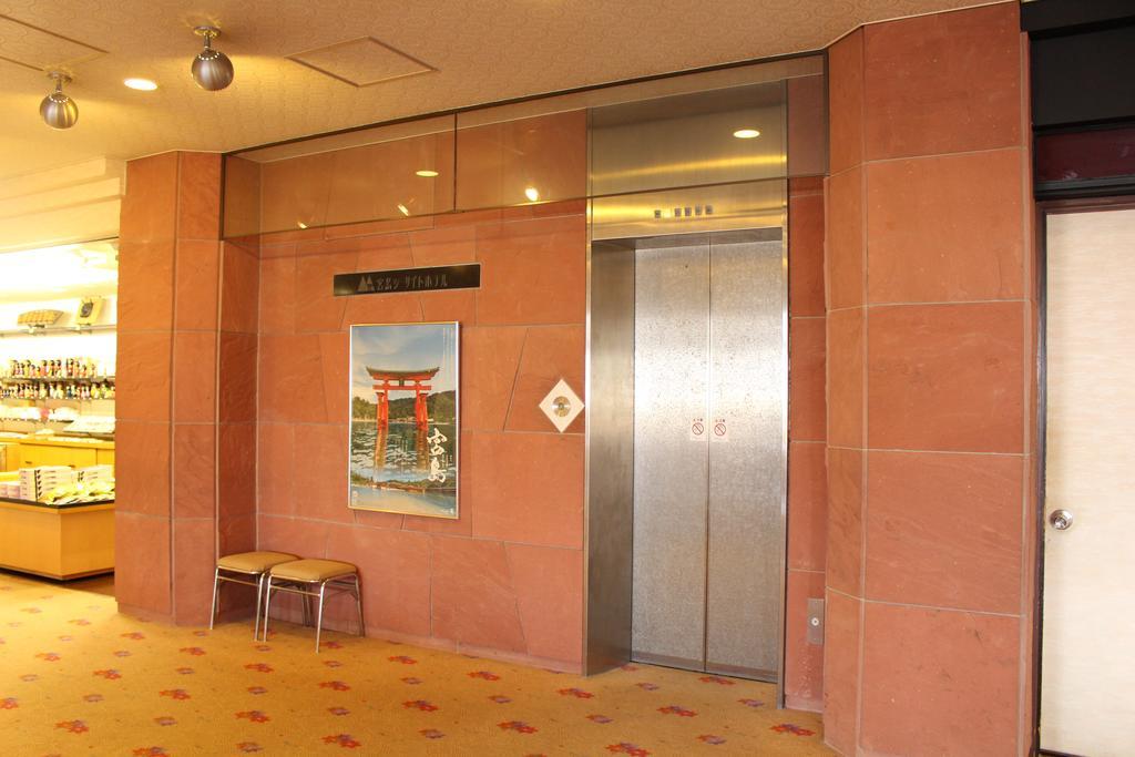 Miyajima Seaside Hotel Хацукаити Экстерьер фото