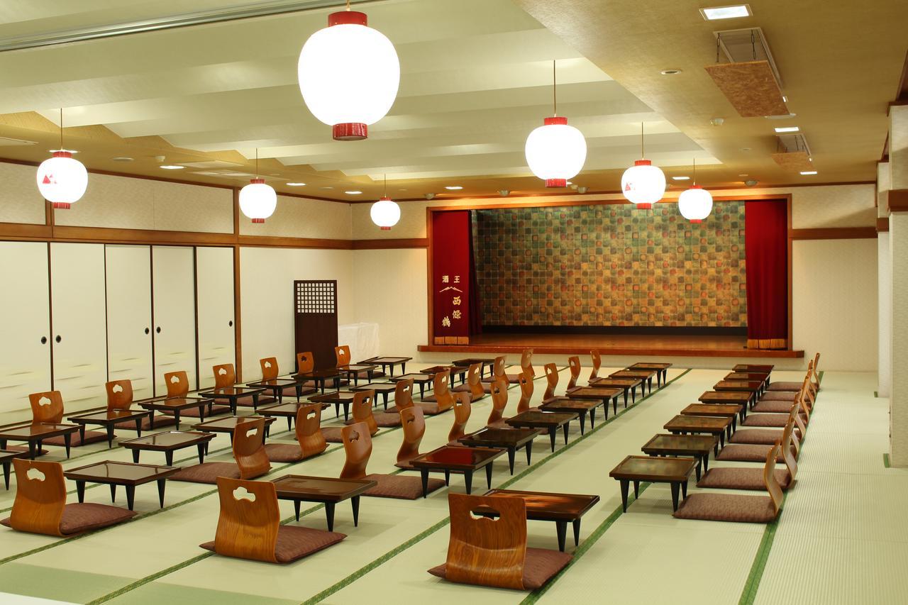 Miyajima Seaside Hotel Хацукаити Экстерьер фото